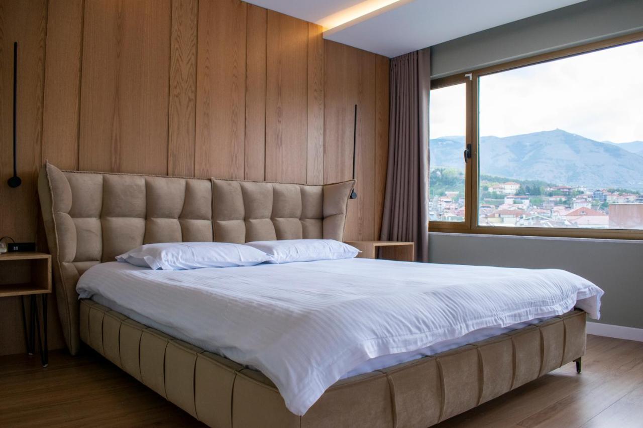 Bocca Hotel Korce Exterior photo