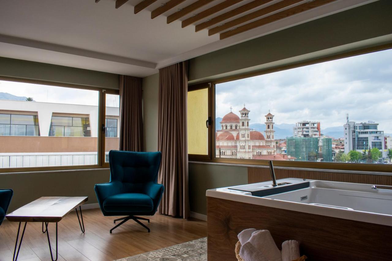 Bocca Hotel Korce Exterior photo